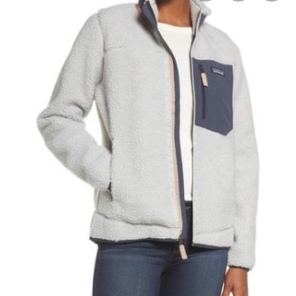 Patagonia Women’s Classic Retro-X Fleece Jacket